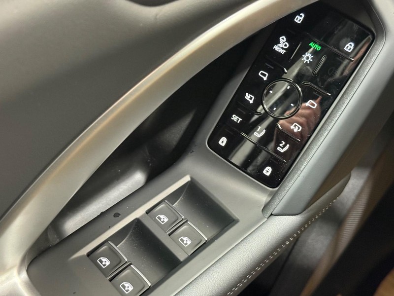 Audi Q5 Vehicle Image 14