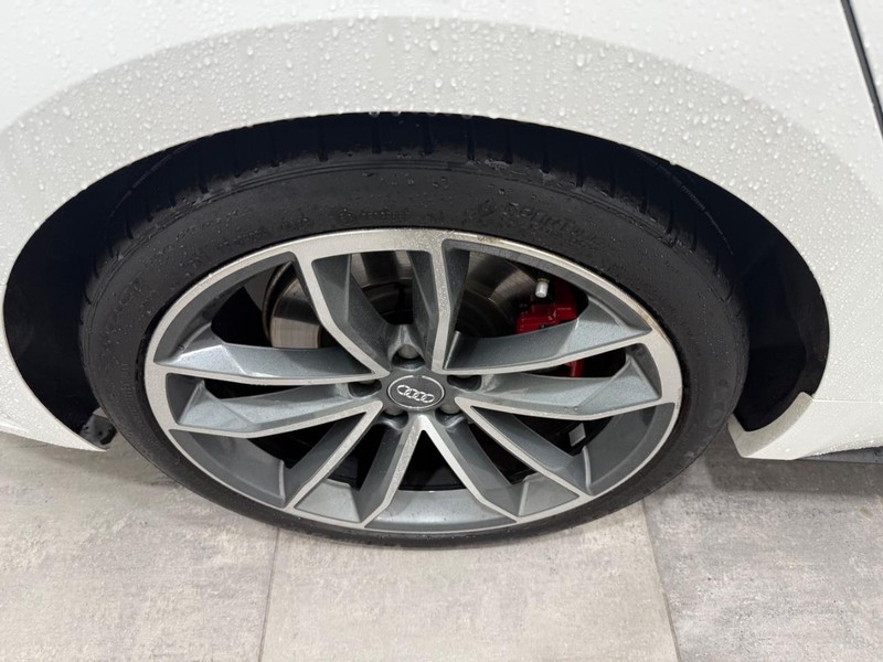 Audi S5 Sportback Vehicle Image 3