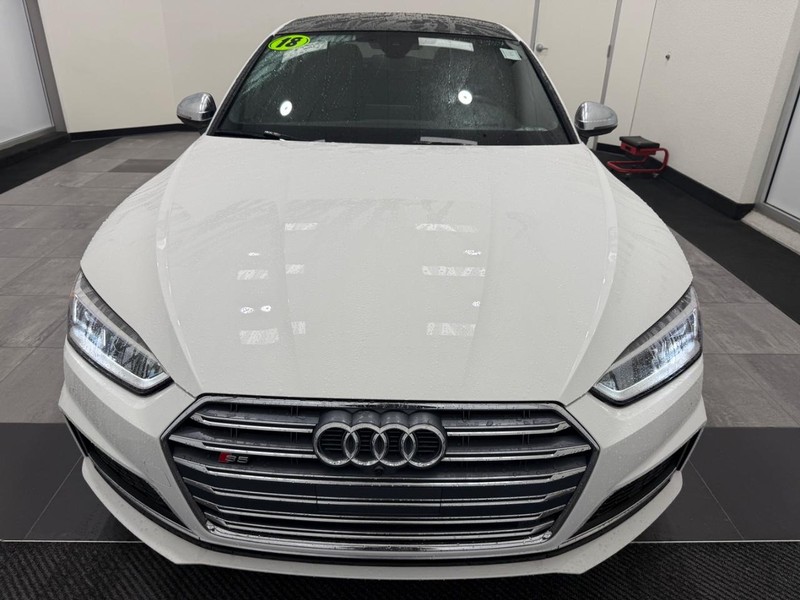 Audi S5 Sportback Vehicle Image 7