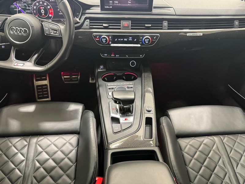 Audi S5 Sportback Vehicle Image 9