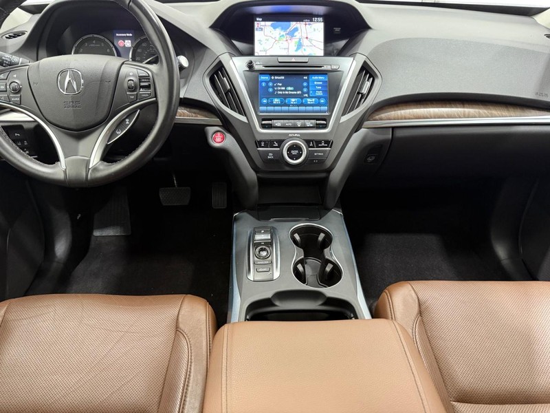 Acura MDX Vehicle Full-screen Gallery Image 09