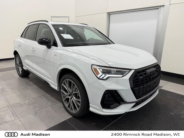 2025 Audi Q3 S Line Premium Plus's photo