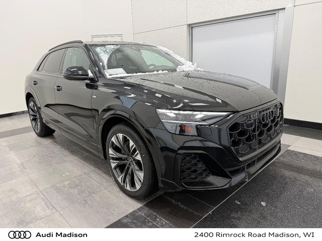 2026 Audi Q8 Premium Plus's photo