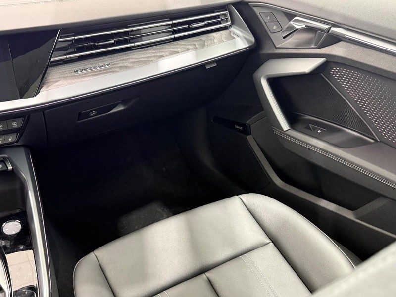 Audi A3 Vehicle Image 9