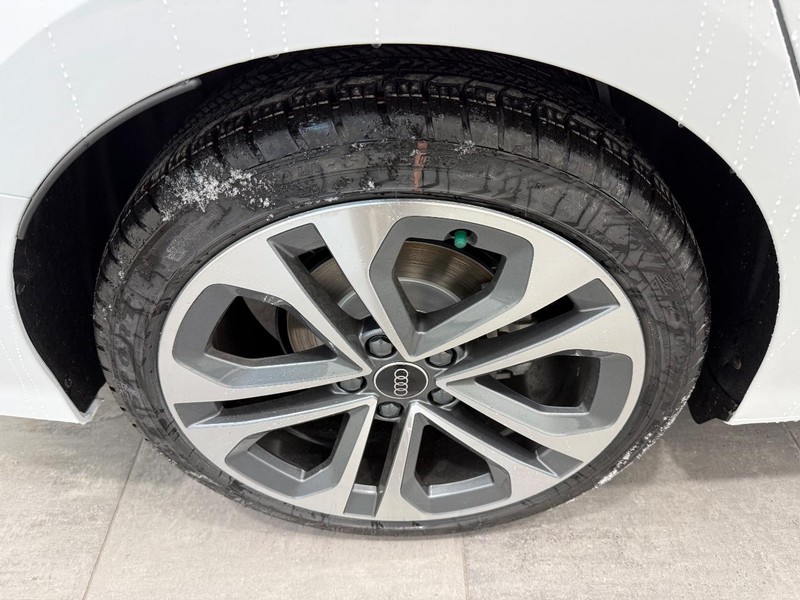 Audi A3 Vehicle Image 3