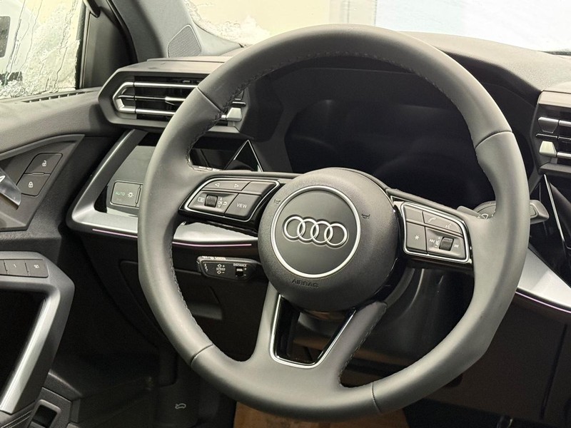 Audi A3 Vehicle Image 8