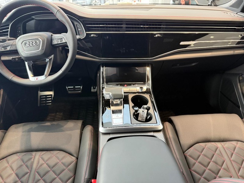 Audi Q7 Vehicle Image 7