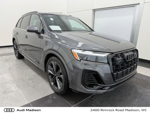 2026 Audi Q7 Premium Plus's photo