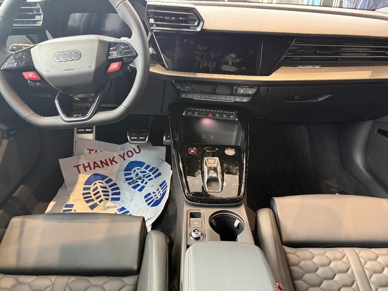 Audi RS 3 Vehicle Image 5