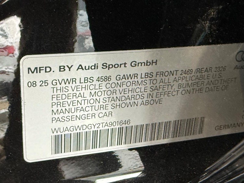 Audi RS 3 Vehicle Image 16