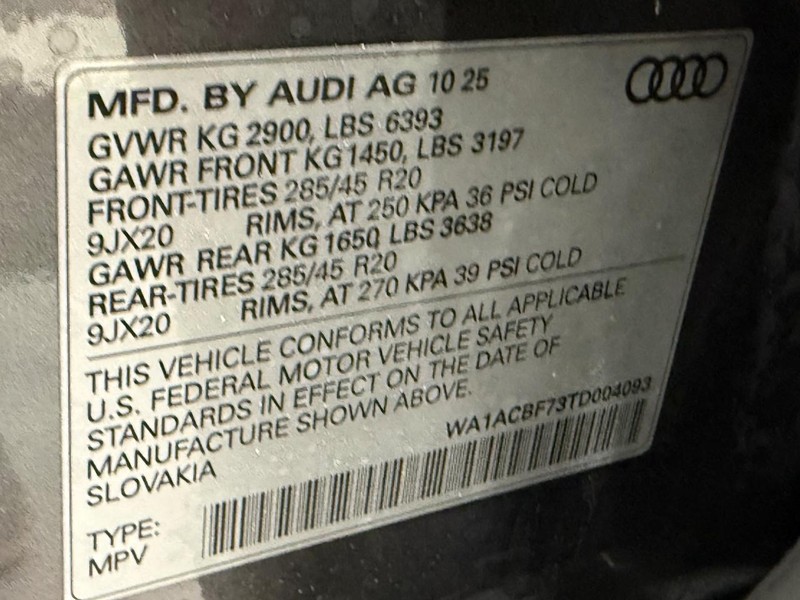 Audi Q7 Vehicle Image 17