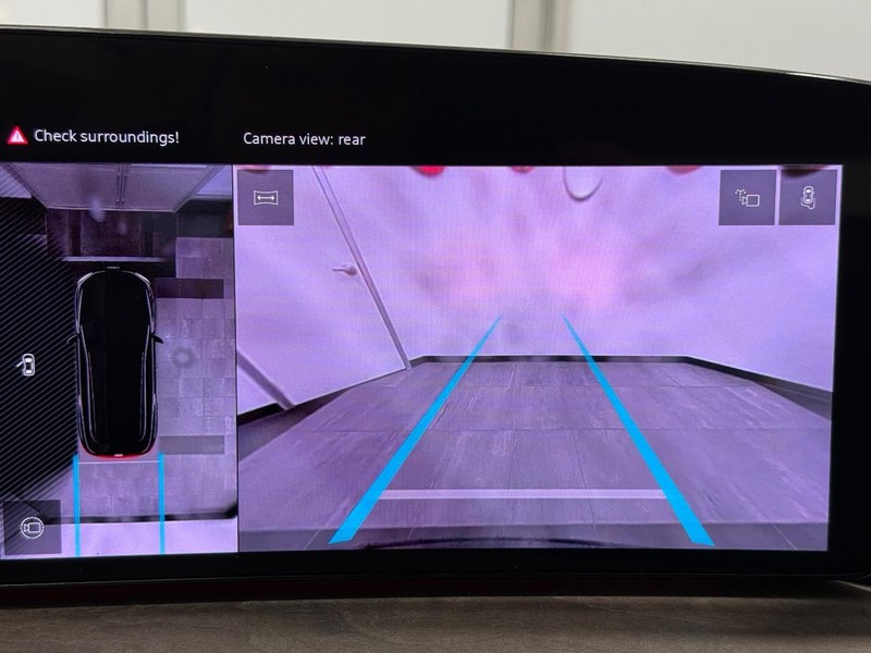 Audi Q5 Vehicle Image 13