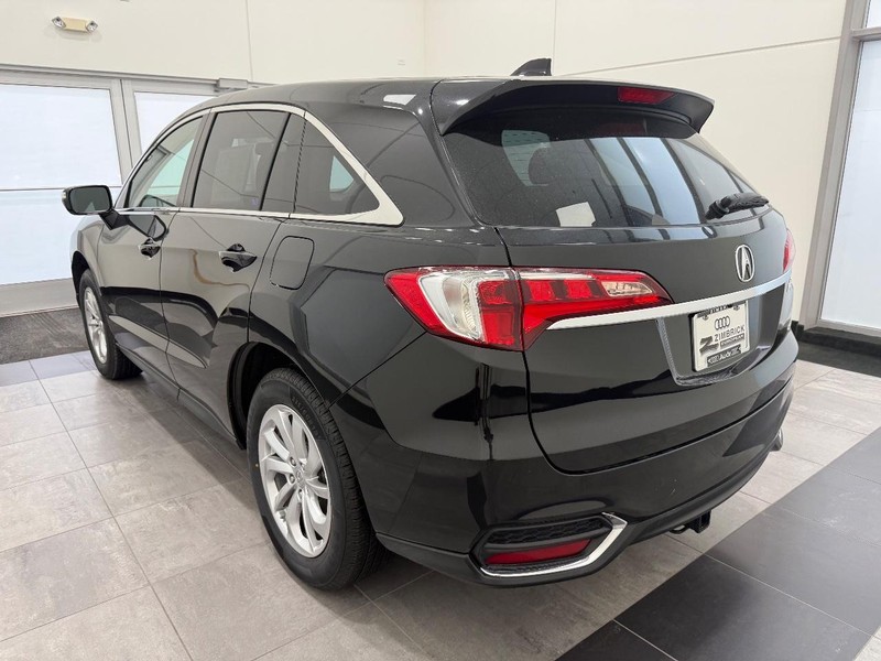 Acura RDX Vehicle Image 4