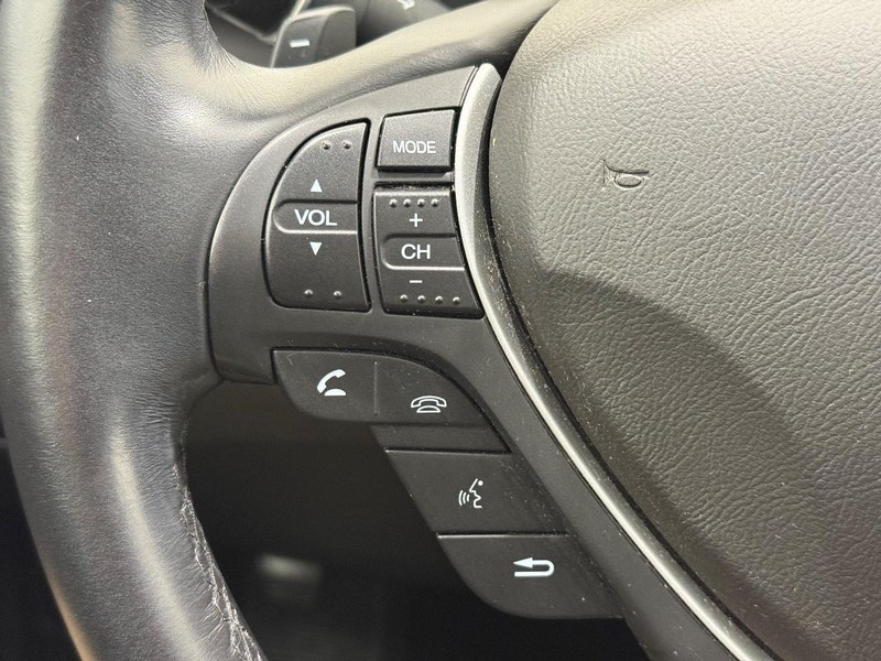 Acura RDX Vehicle Image 14