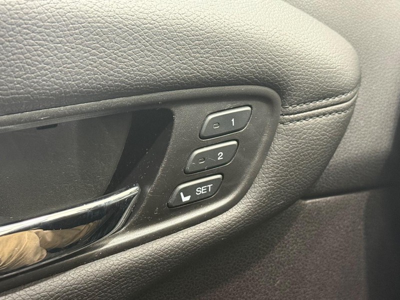 Acura RDX Vehicle Image 20