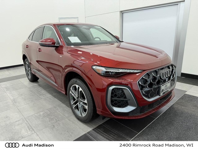 2025 Audi New Q5 Sportback Prestige's photo