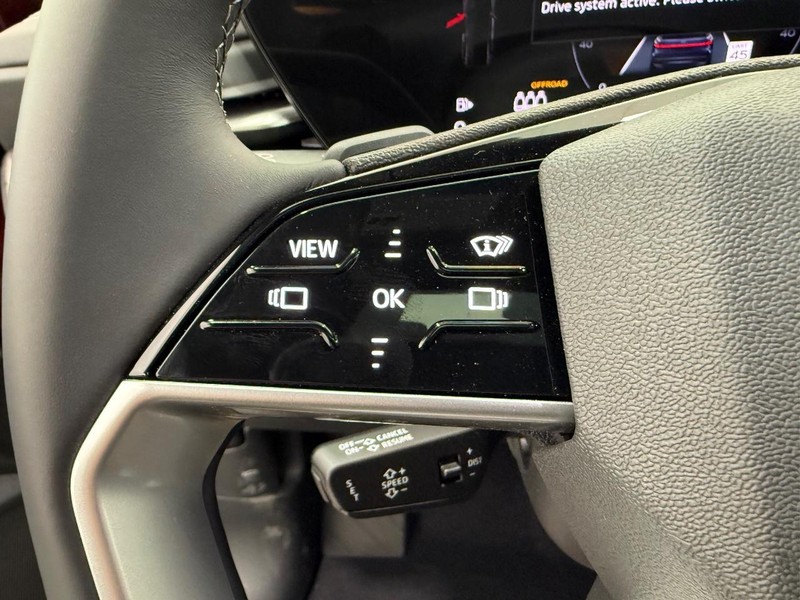 Audi Q5 Sportback Vehicle Image 10