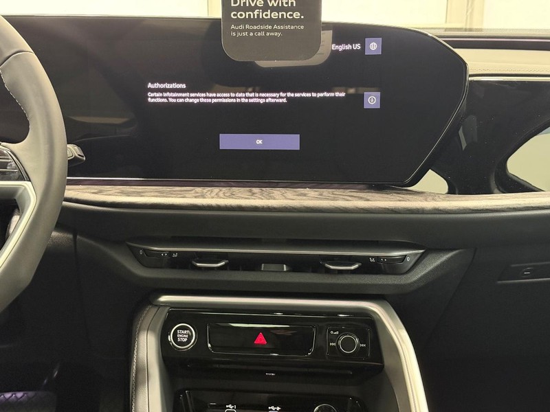 Audi Q5 Vehicle Image 6