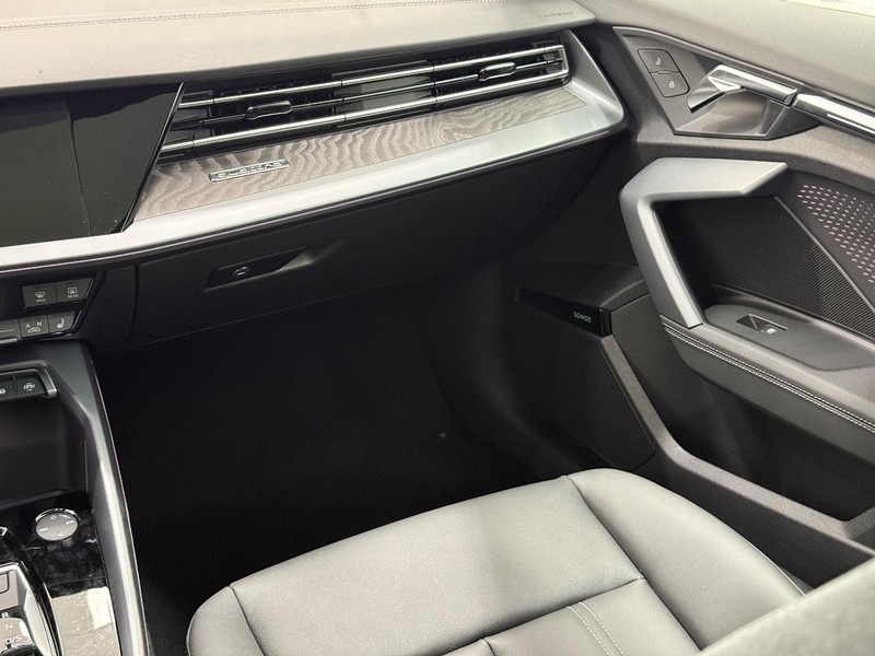 Audi A3 Vehicle Image 9