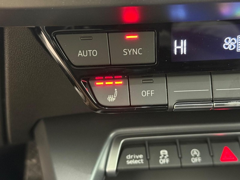 Audi A3 Vehicle Image 14