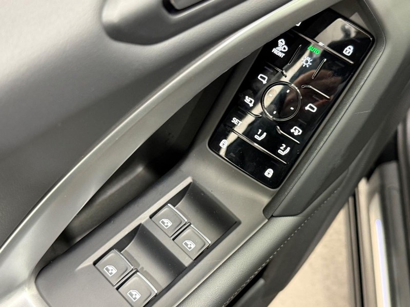 Audi Q5 Vehicle Image 13