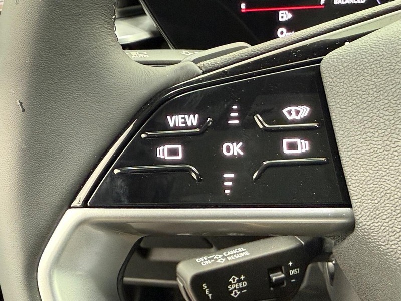 Audi A6 Sedan Vehicle Image 9