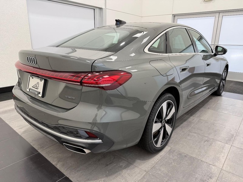 Audi A5 Vehicle Image 2