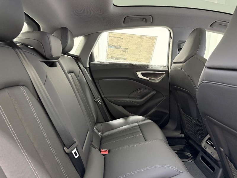 Audi A5 Vehicle Image 4