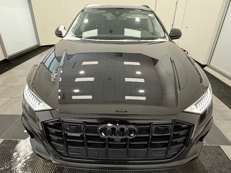 Audi Q8 Vehicle Image 7