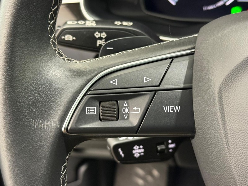 Audi Q8 Vehicle Image 15