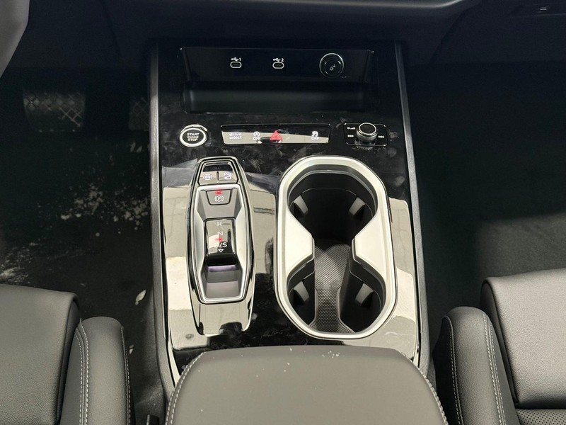 Audi A6 Sedan Vehicle Image 7