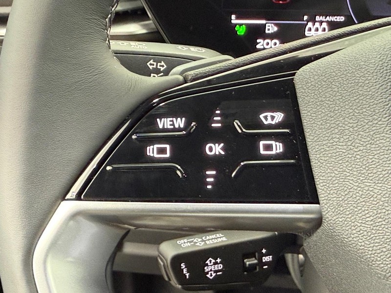 Audi Q5 Vehicle Image 10