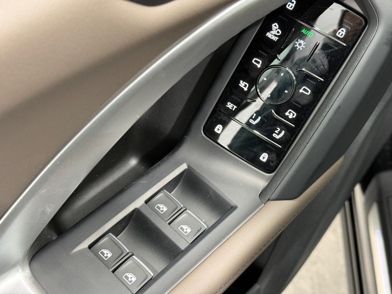 Audi Q5 Vehicle Image 14