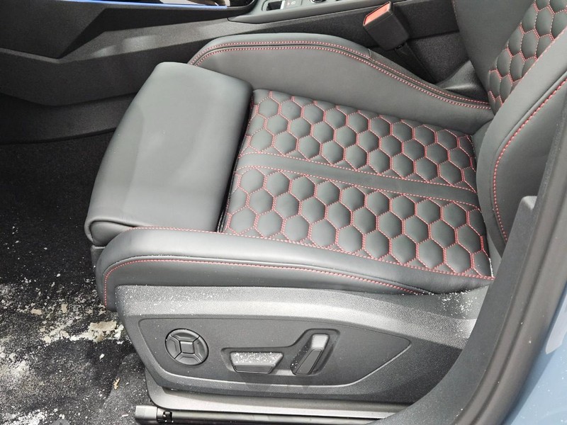 Audi RS 3 Vehicle Image 16