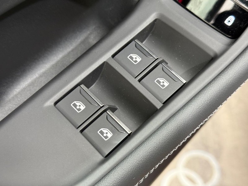 Audi A5 Vehicle Image 14