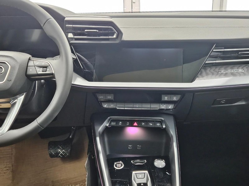 Audi A3 Vehicle Image 6