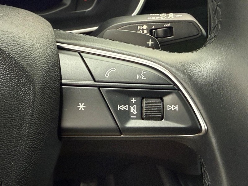 Audi Q3 Vehicle Image 16