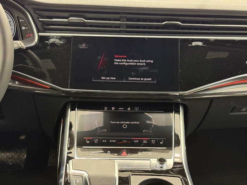 Audi Q7 Vehicle Image 6