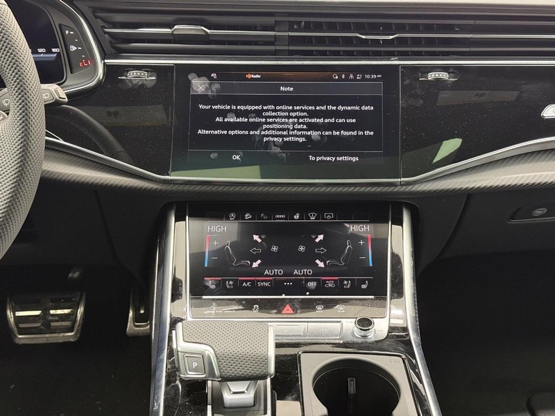 Audi SQ8 Vehicle Image 6