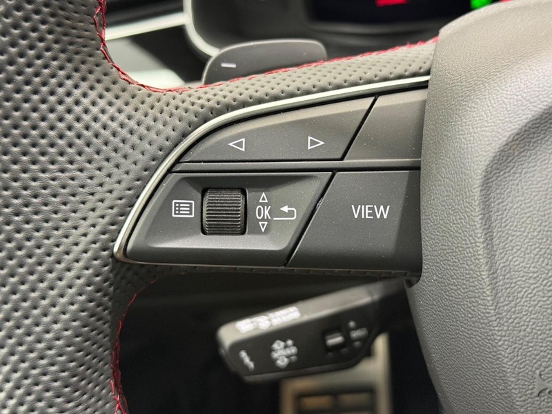 Audi SQ8 Vehicle Image 11