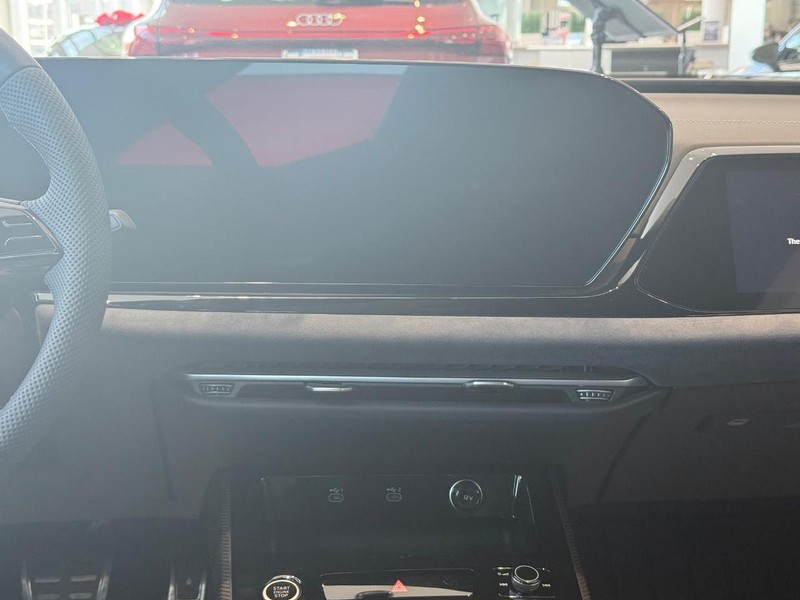 Audi A6 Sedan Vehicle Image 6