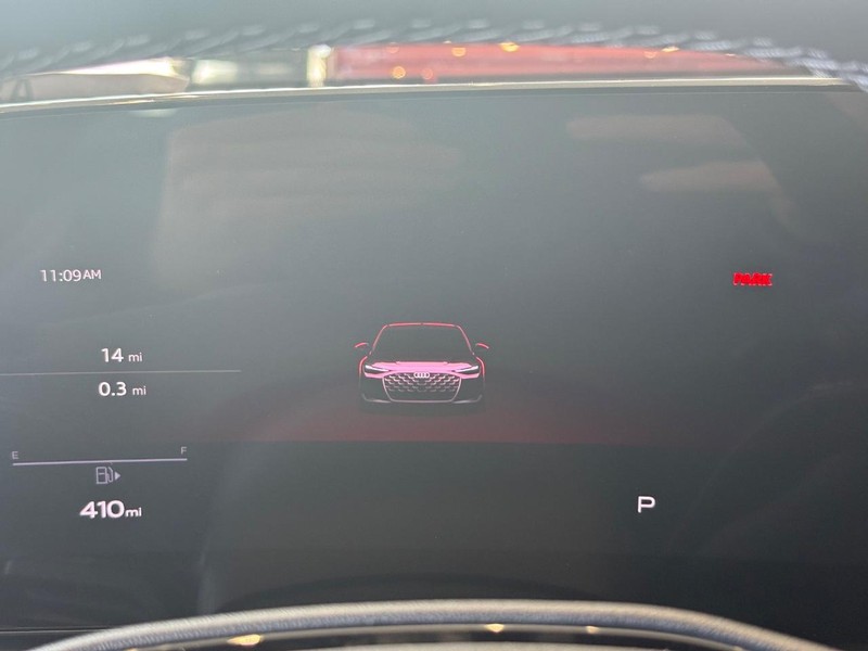 Audi A6 Sedan Vehicle Image 12