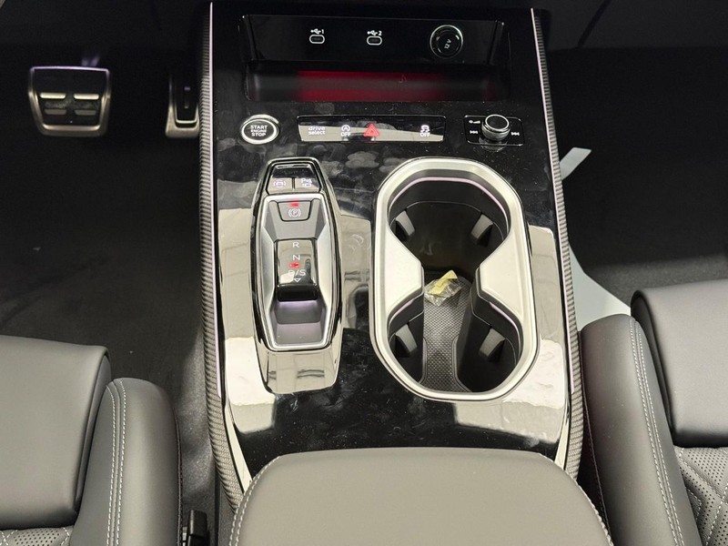 Audi A6 Sedan Vehicle Image 7