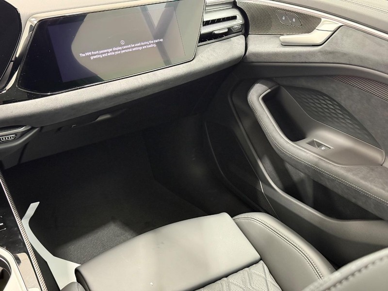 Audi A6 Sedan Vehicle Image 8