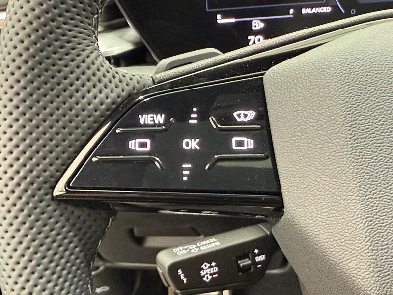 Audi A6 Sedan Vehicle Image 10