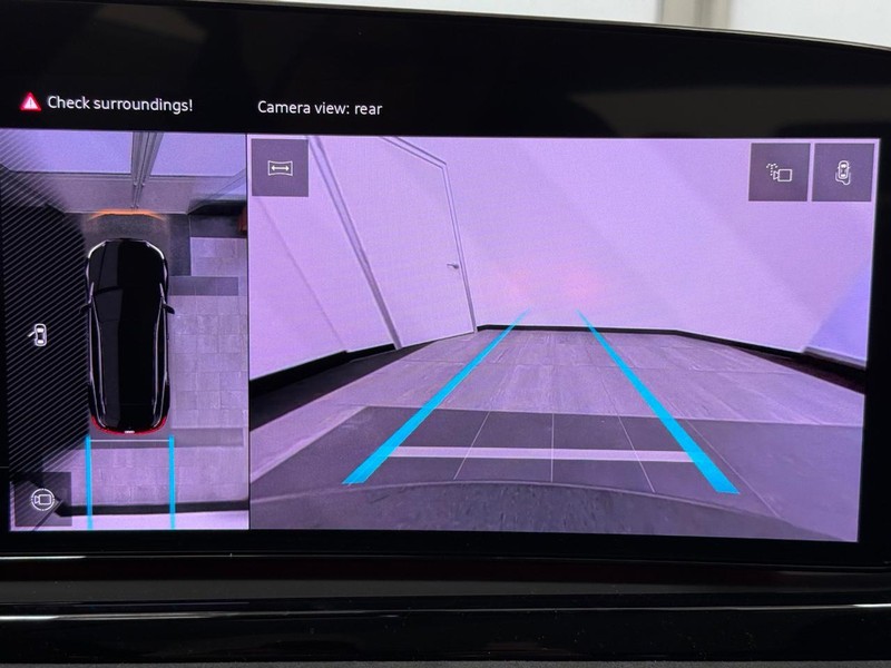 Audi A6 Sedan Vehicle Image 12