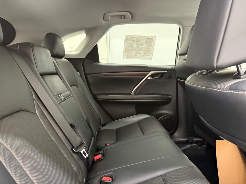 Lexus RX Vehicle Image 8
