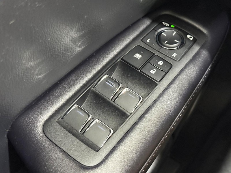 Lexus RX Vehicle Image 20