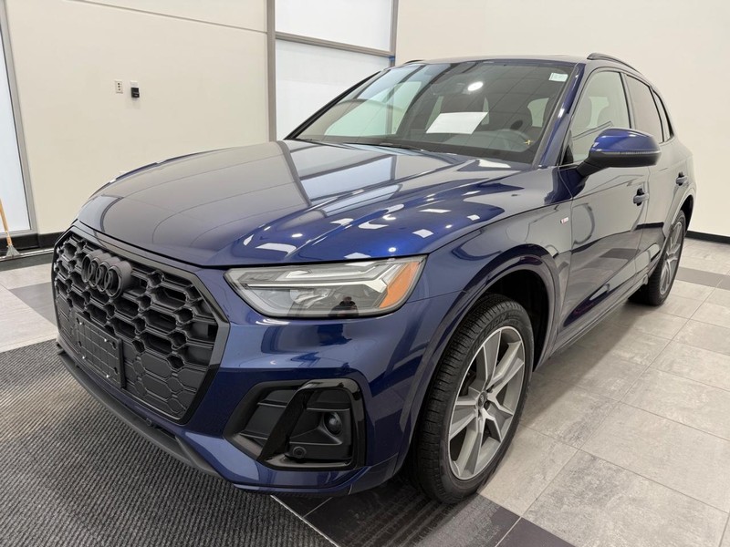 Audi Q5 Vehicle Full-screen Gallery Image 06