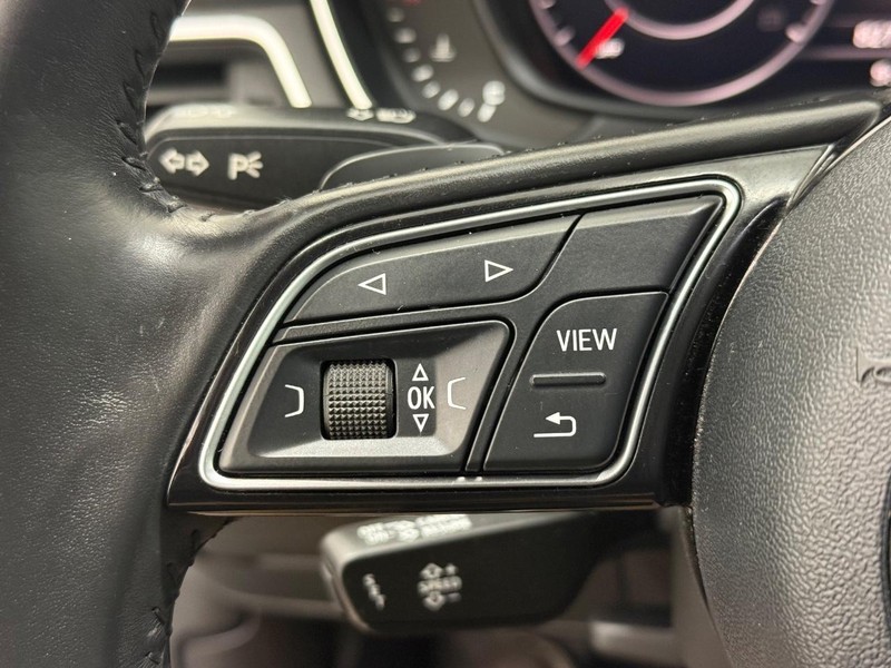 Audi A4 Vehicle Image 15